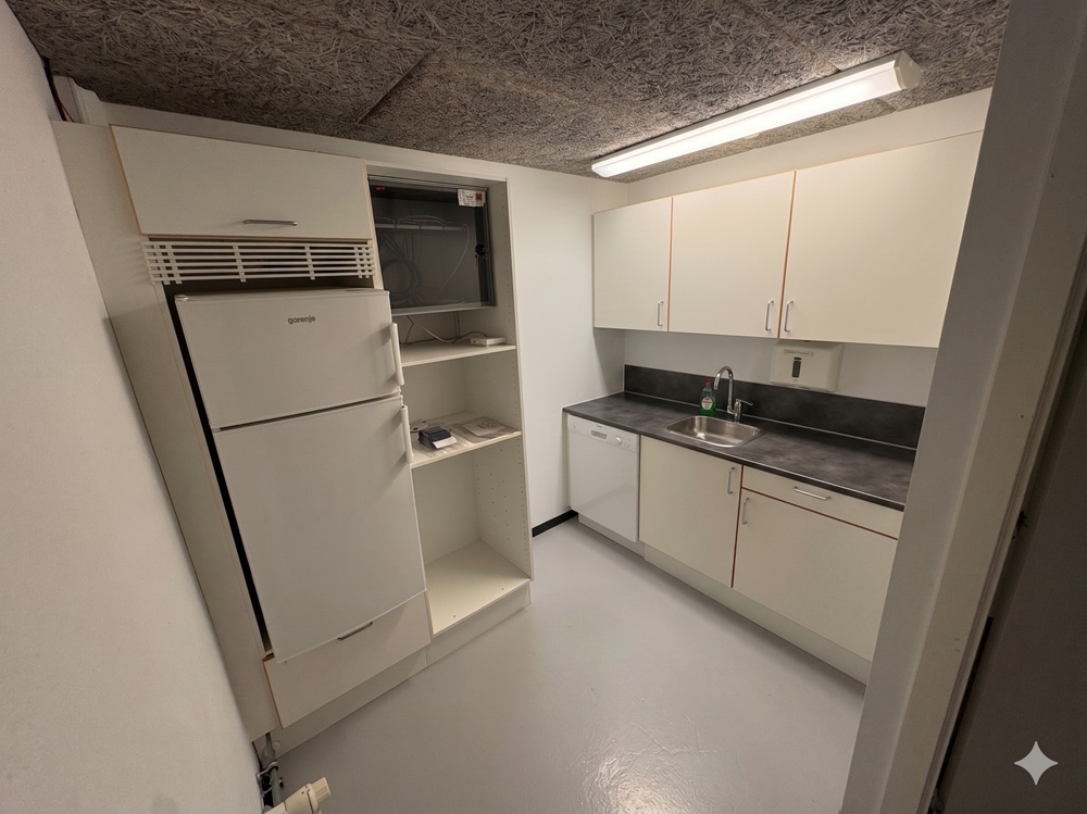 Kontor 33 m2_ køkken tomt